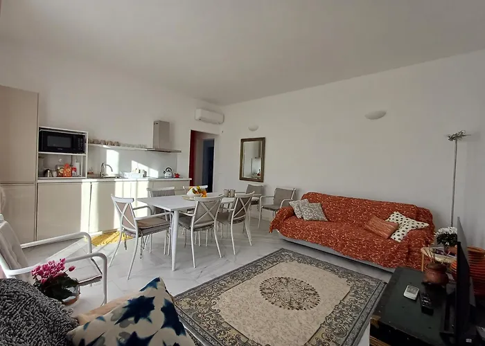 Casa Luisa 1 Trilocale Διαμέρισμα *