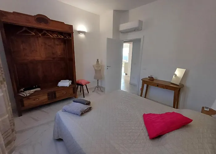 Casa Luisa 1 Trilocale Procchio (Isola d'Elba)