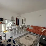 Casa Luisa 1 Trilocale Apartment *